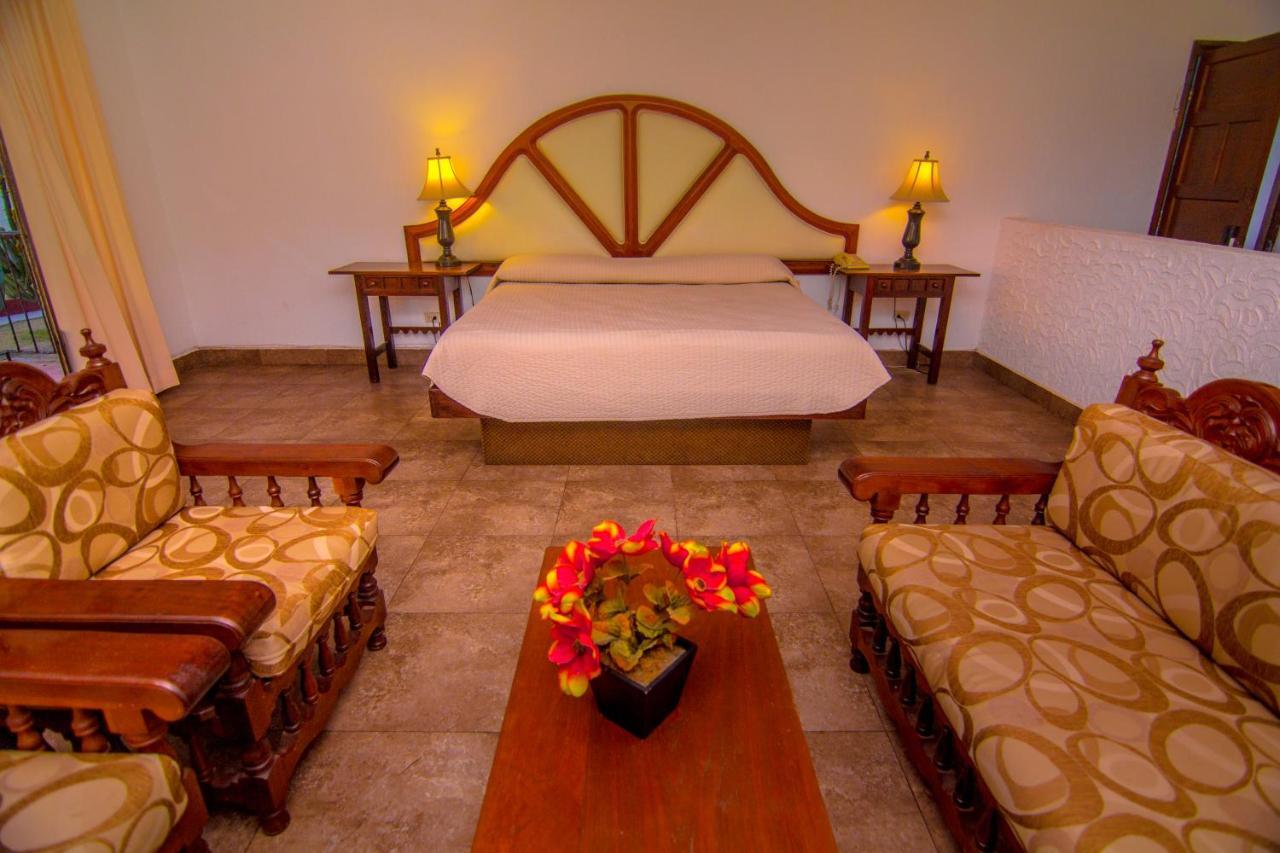 Hotel Playa De Cortes Гуаймас Экстерьер фото